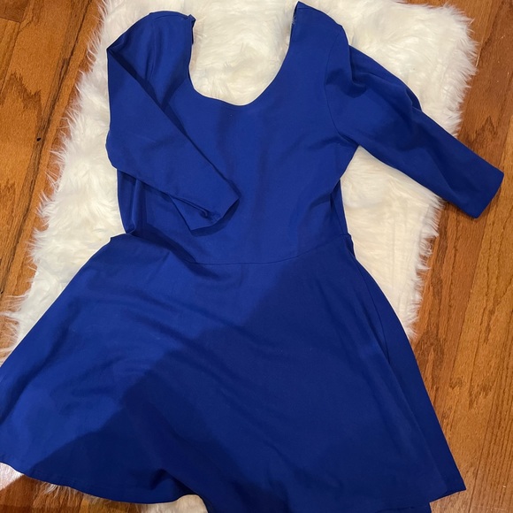 Cute date night dress - Picture 2 of 4